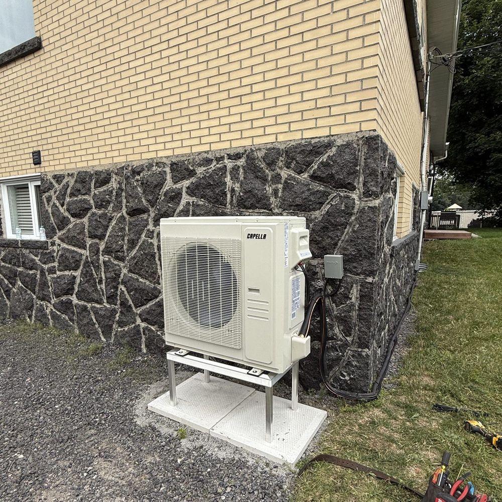 Bâtiment en pierre — Alma — Capella climat froid, support surélevé