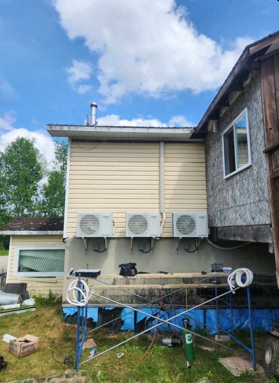 Trois unités Zephyr — Une par logement, support mural